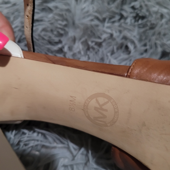 MK heels - Picture 6 of 6